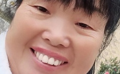 没带罩子被校霸C了一节课作文